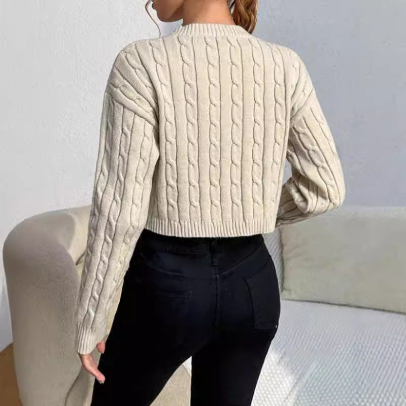 Reese | Women's Cropped Cable Knit Sweater
