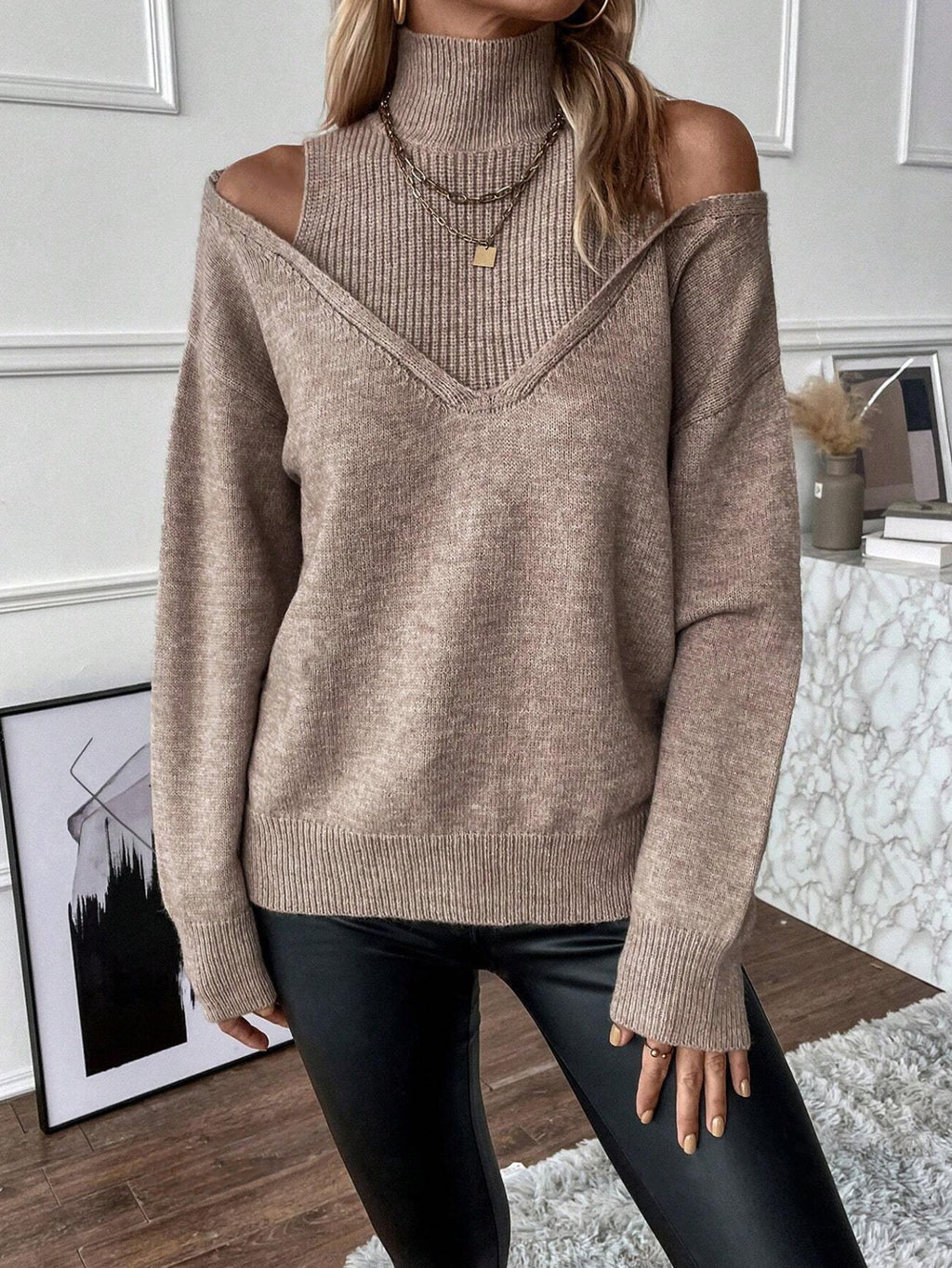 Noelle | Women's Cold Shoulder Turtleneck Sweater